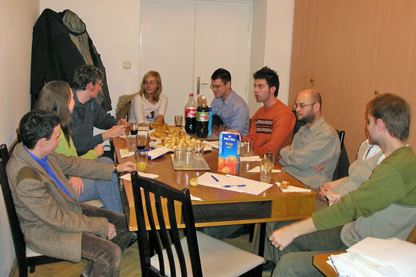 End-of-year celebration with guests at the Research Seminar. 21 December 2004.